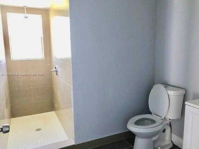 Small Image of 20560 SOUTH WEST 113TH RD, Miami Number 8