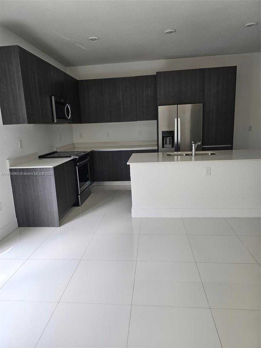 Small Image of 416 SOUTH WEST 91ST AVE #416, Miami Number 8