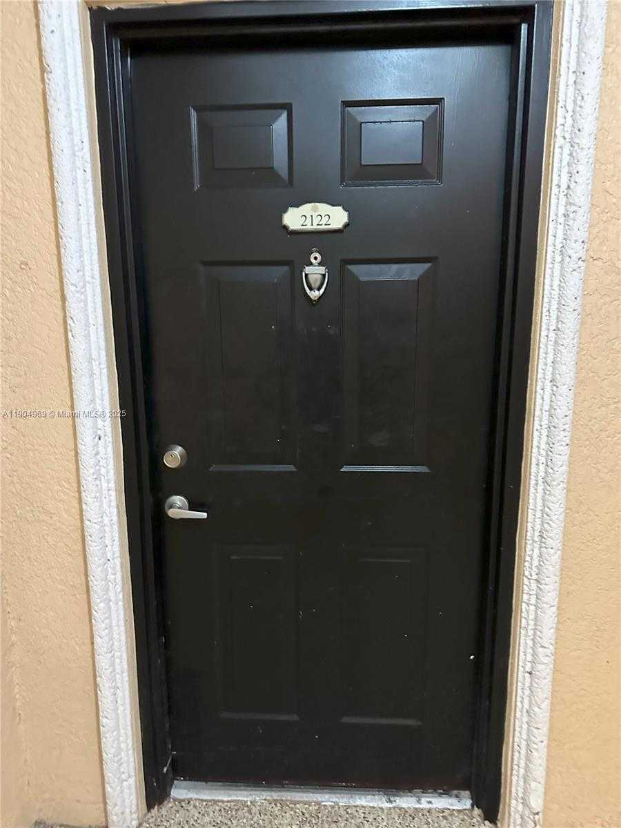 Small Image of 17150 NORTH BAY RD #2122, Sunny Isles Beach Number 11