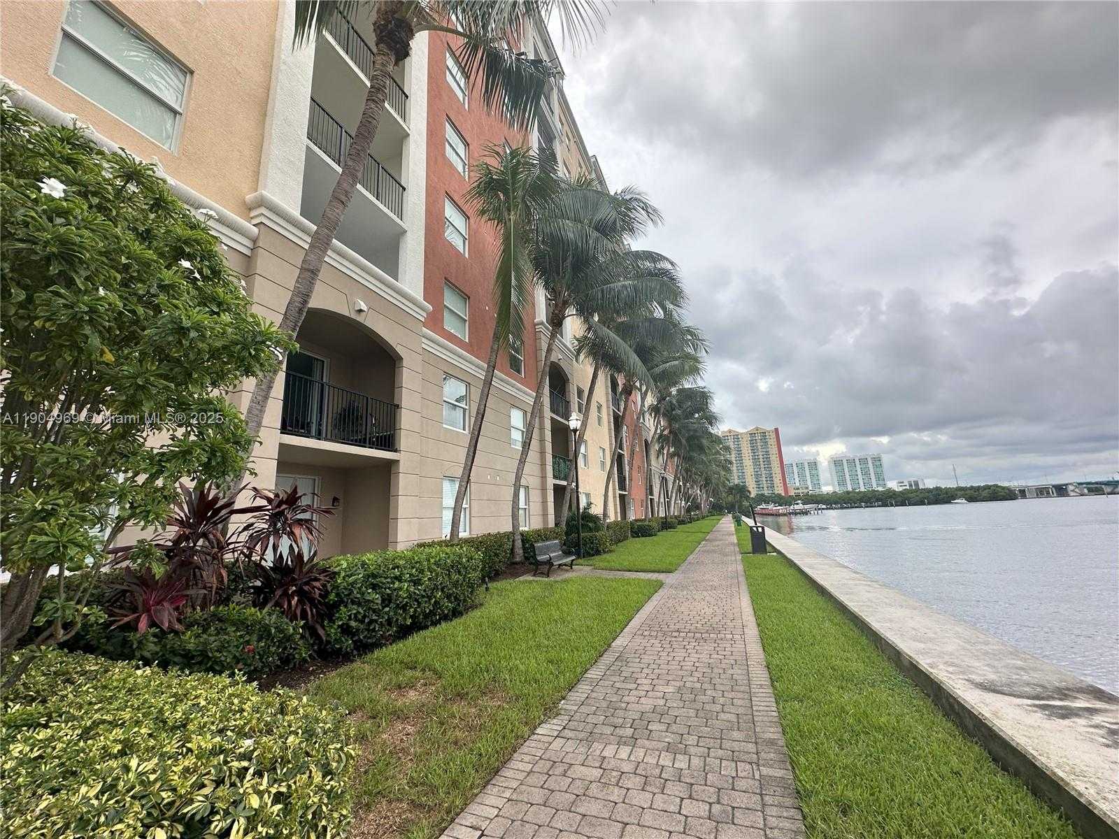 Small Image of 17150 NORTH BAY RD #2122, Sunny Isles Beach Number 21