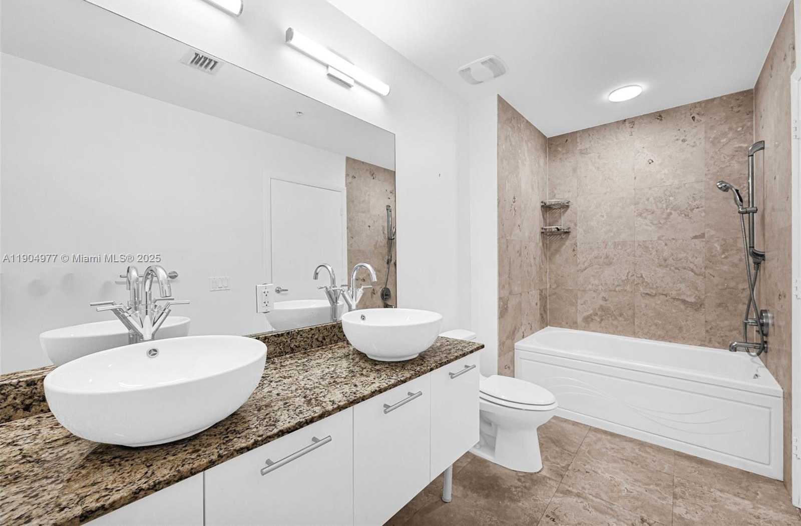 Small Image of 41 SOUTH EAST 5TH ST #604, Miami Number 17