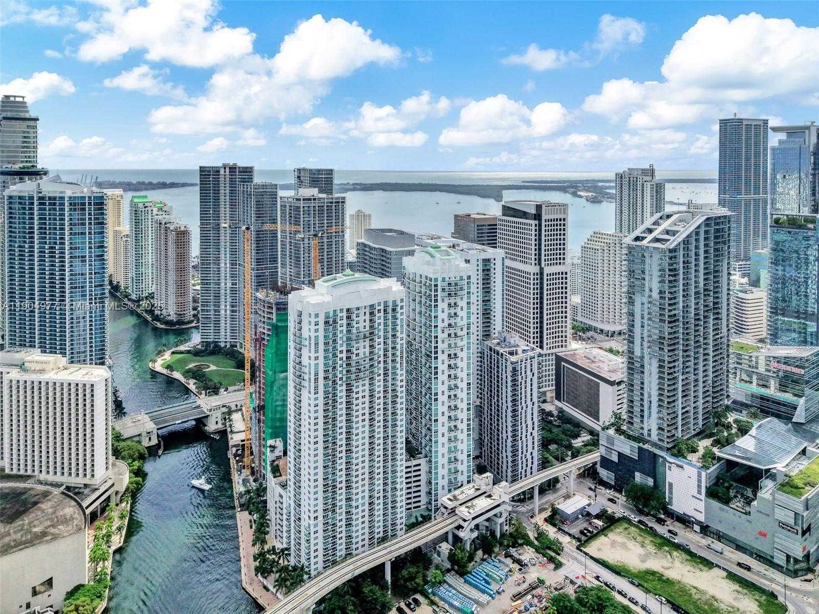 Small Image of 41 SOUTH EAST 5TH ST #604, Miami Number 30