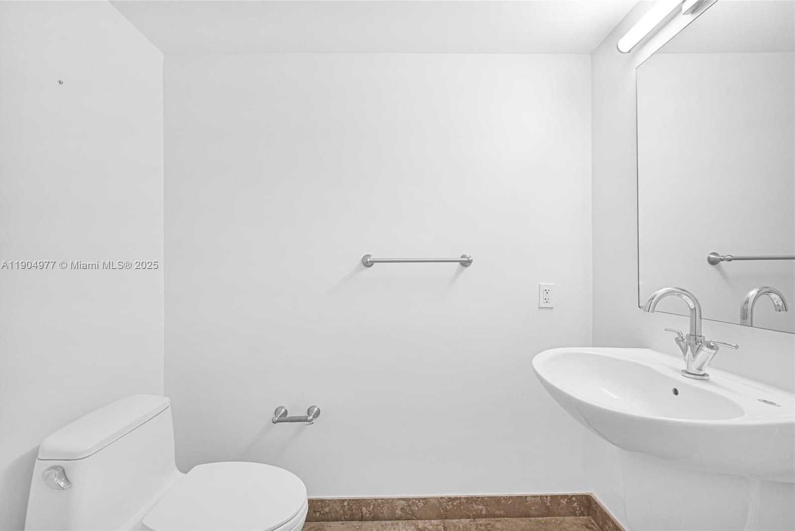 Small Image of 41 SOUTH EAST 5TH ST #604, Miami Number 8