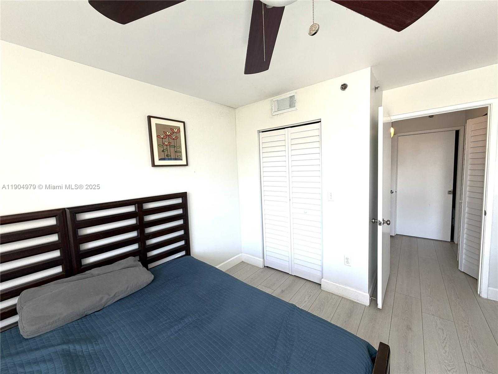 Small Image of 19701 EAST COUNTRY CLUB DR #5601, Aventura Number 11