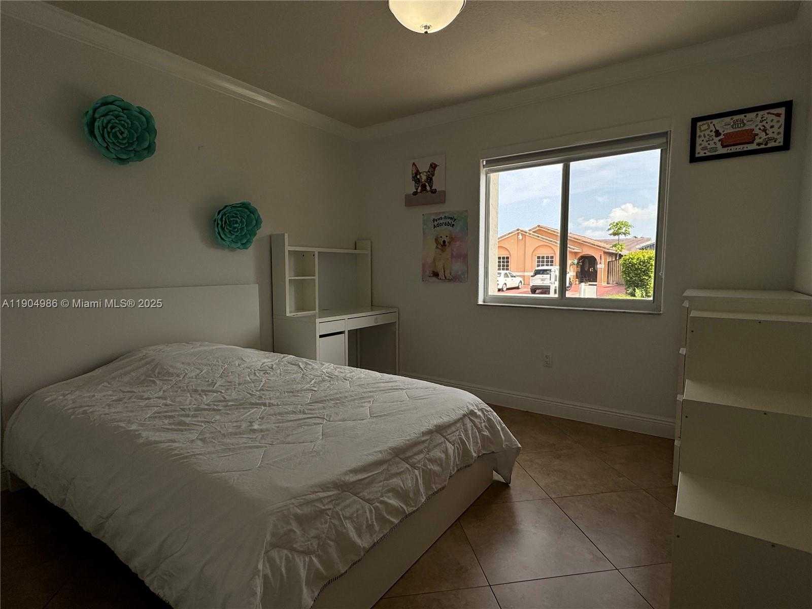 Small Image of 2875 WEST 72ND TER, Hialeah Number 21