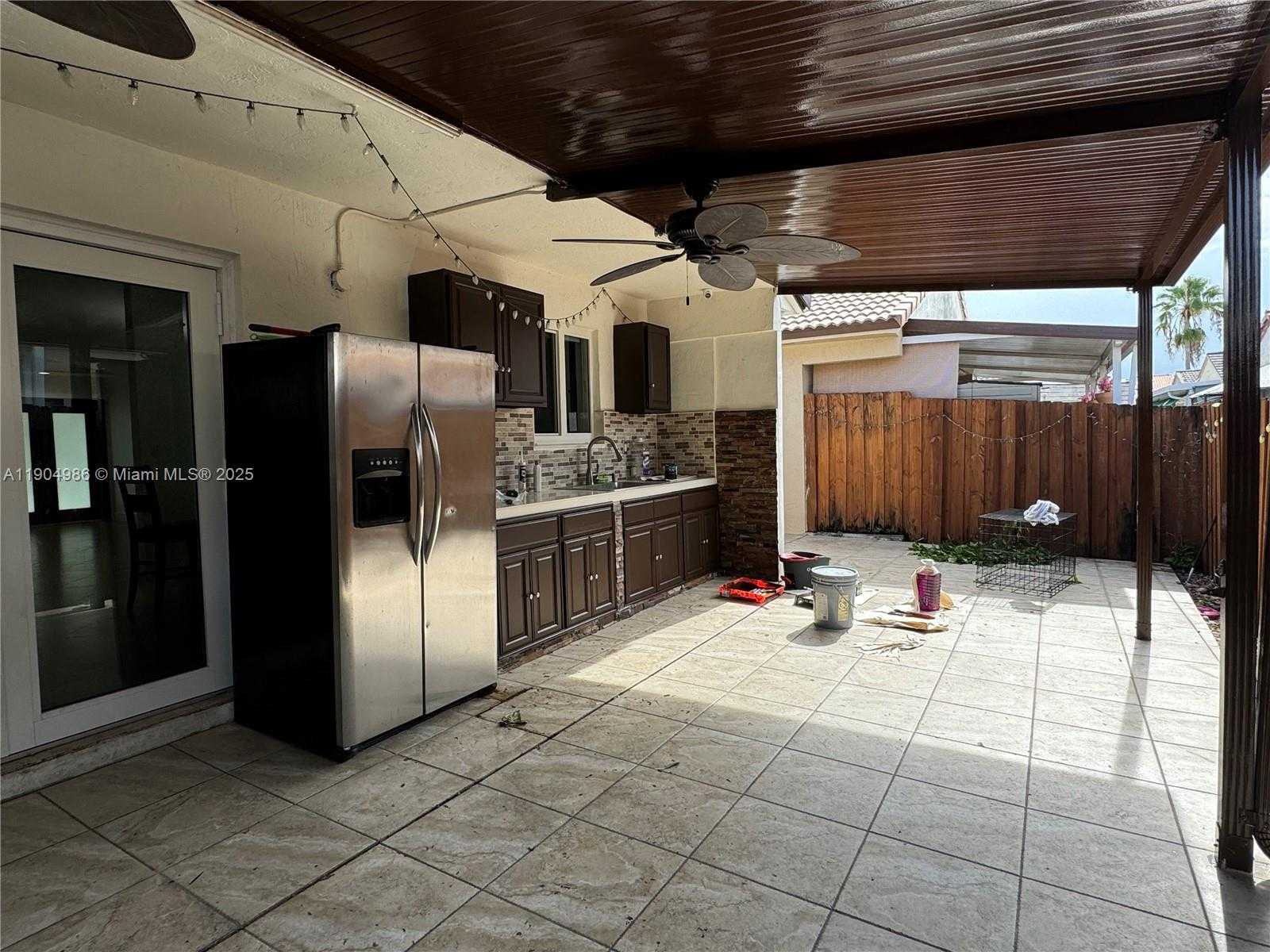 Small Image of 2875 WEST 72ND TER, Hialeah Number 38