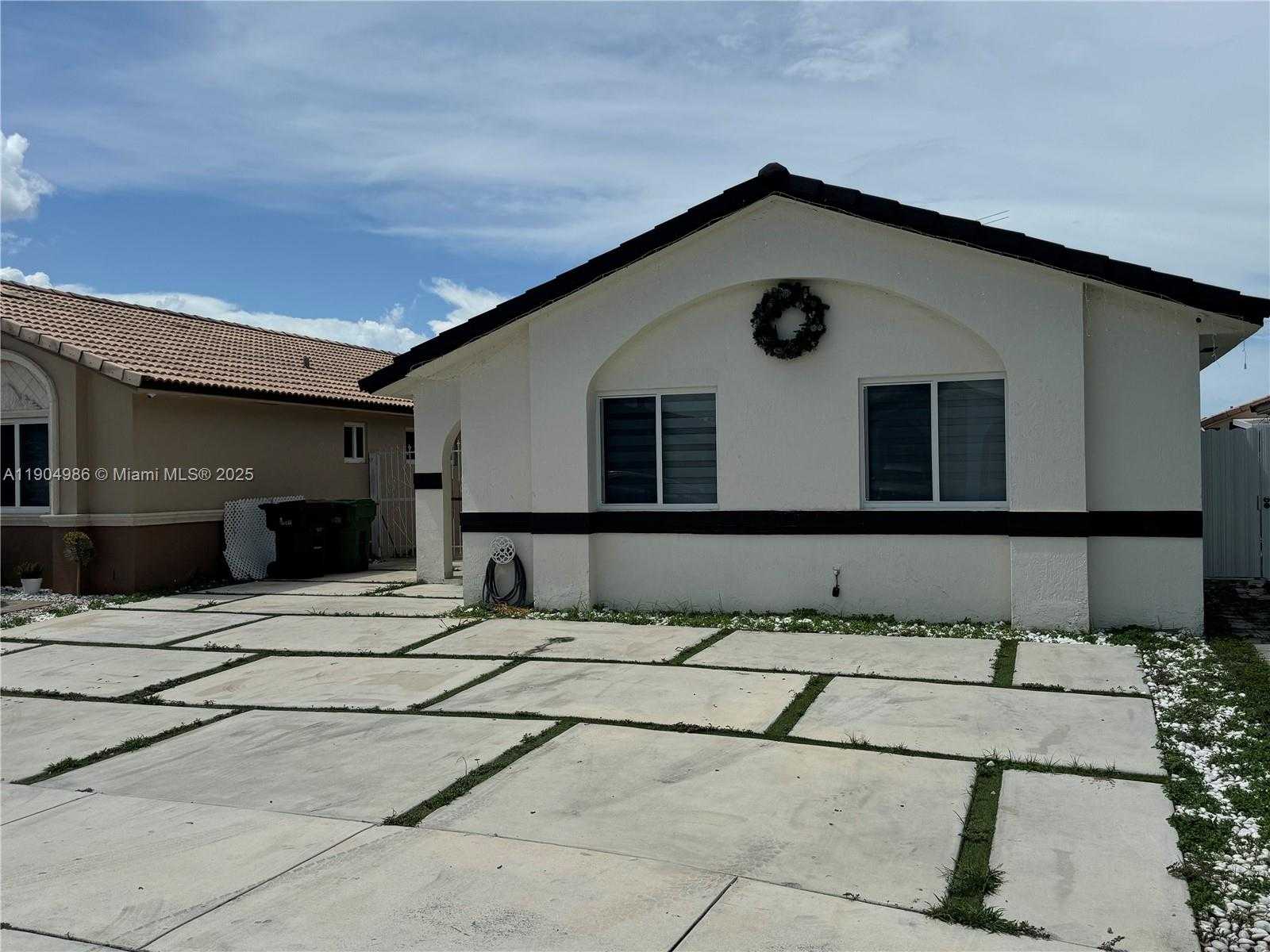 Small Image of 2875 WEST 72ND TER, Hialeah Number 40