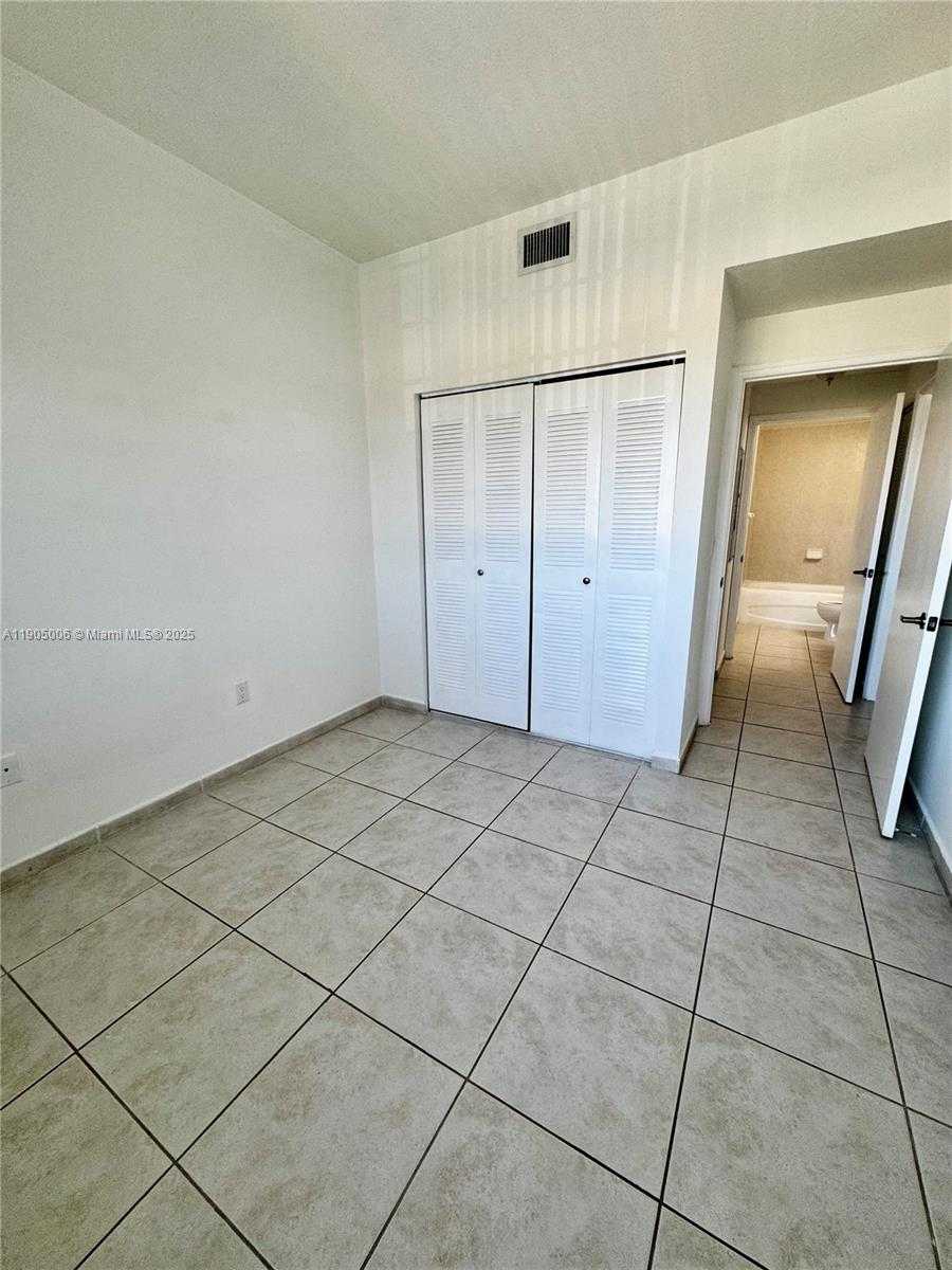 Small Image of 7330 NORTH WEST 114TH AVE #311-5, Doral Number 13