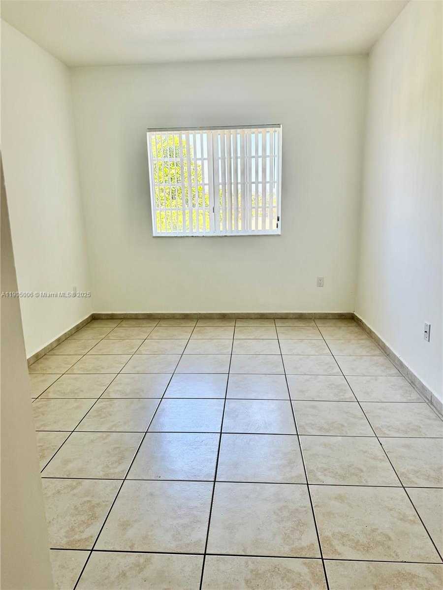 Small Image of 7330 NORTH WEST 114TH AVE #311-5, Doral Number 15