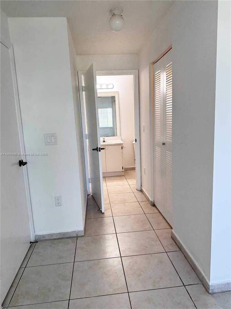 Small Image of 7330 NORTH WEST 114TH AVE #311-5, Doral Number 20