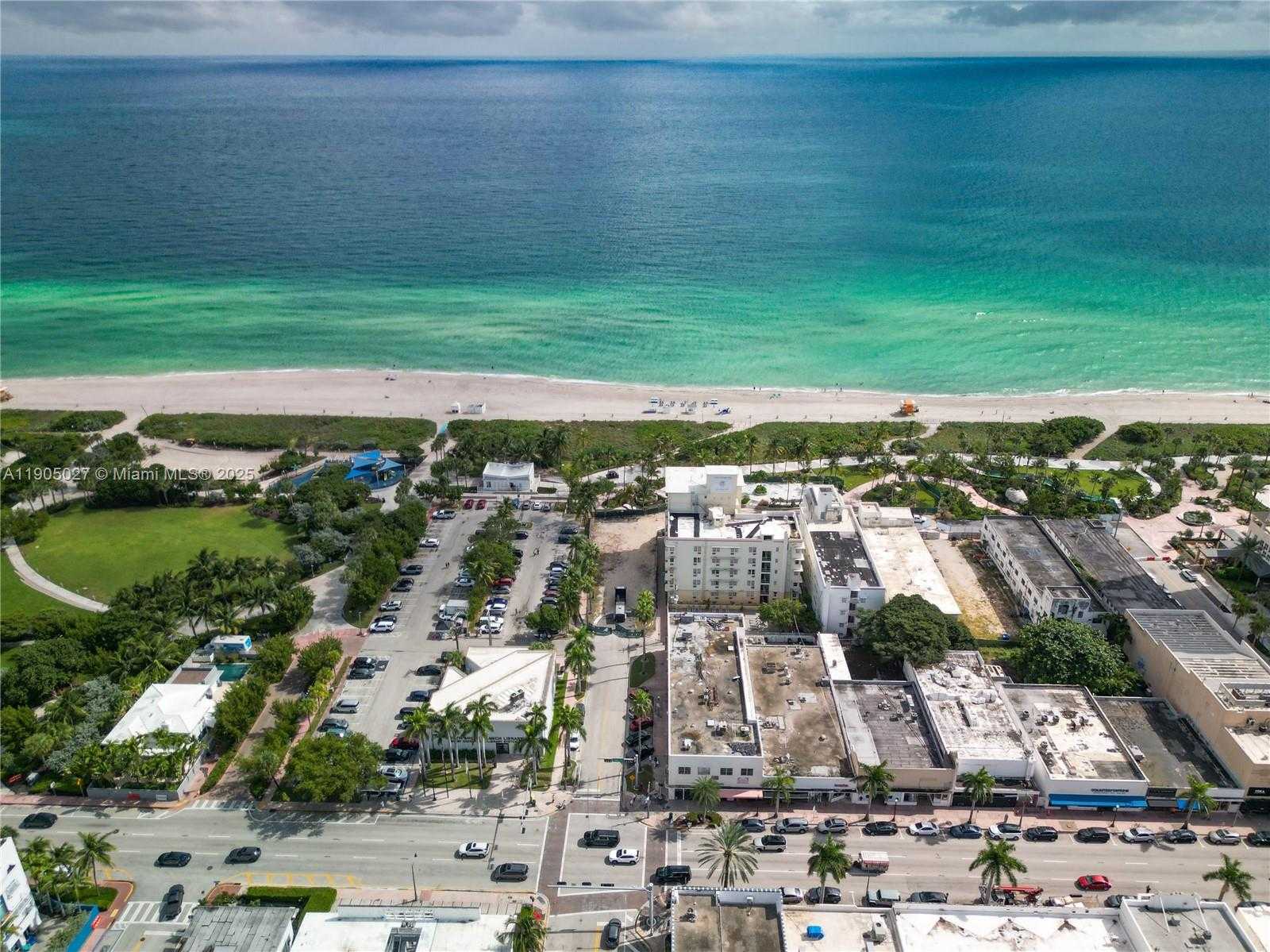 Small Image of 7435 HARDING AVE #204A, Miami Beach Number 14