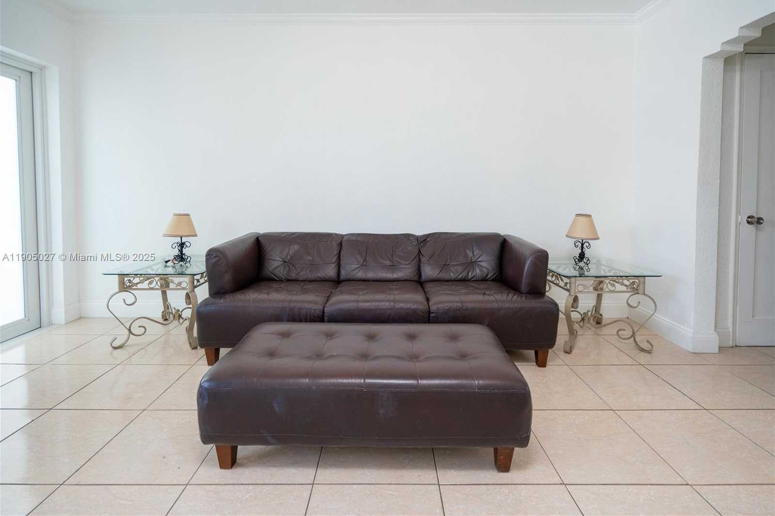 Small Image of 7435 HARDING AVE #204A, Miami Beach Number 8