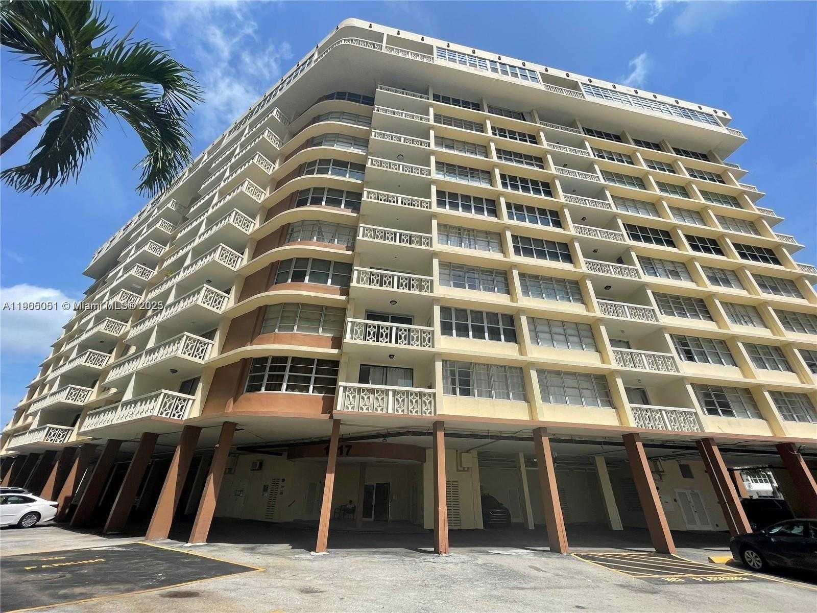 Small Image of 1817 SOUTH OCEAN DR #922, Hallandale Beach Number 2
