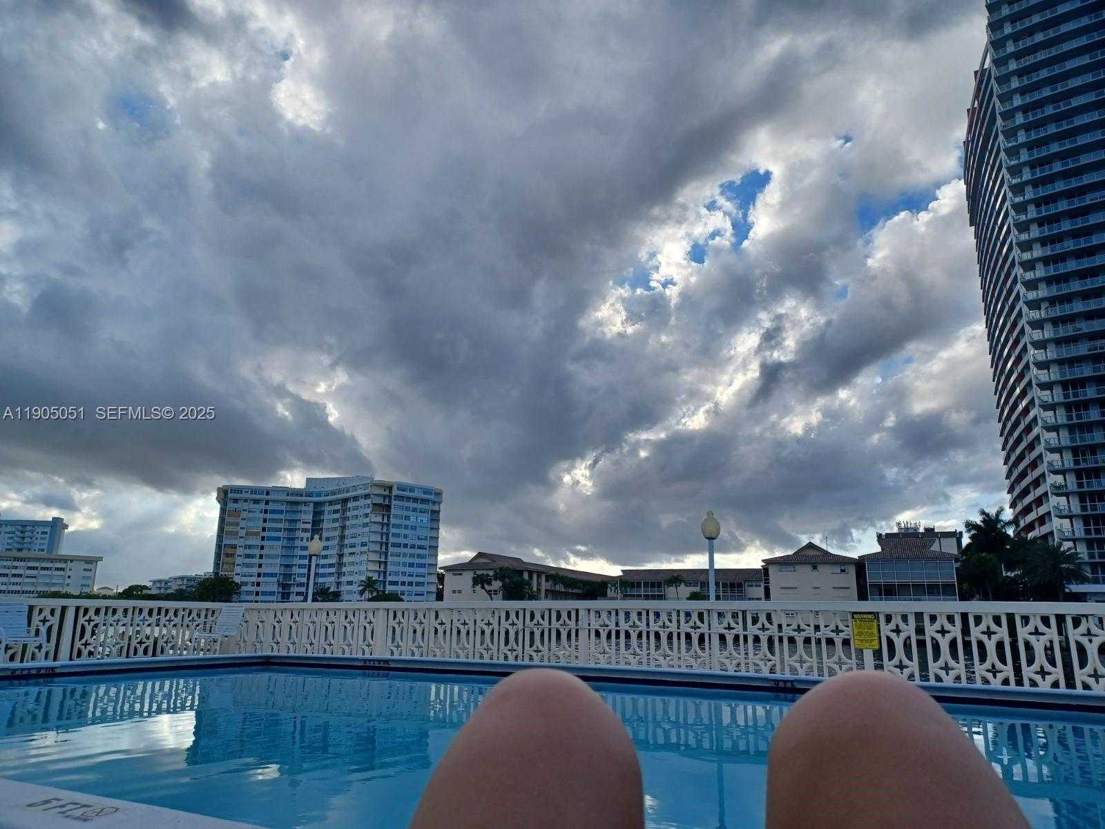 Small Image of 1817 SOUTH OCEAN DR #922, Hallandale Beach Number 25