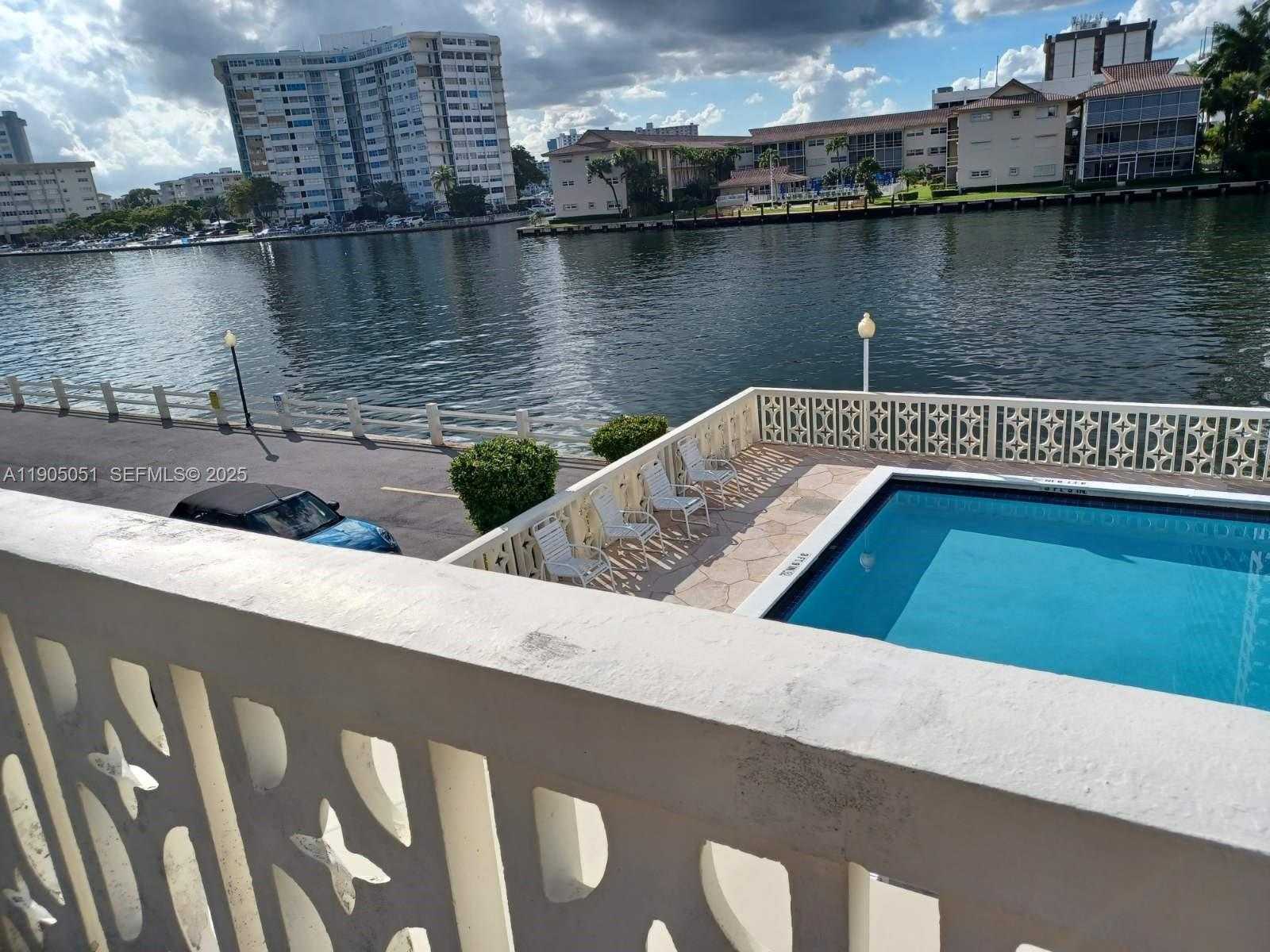 Small Image of 1817 SOUTH OCEAN DR #922, Hallandale Beach Number 27