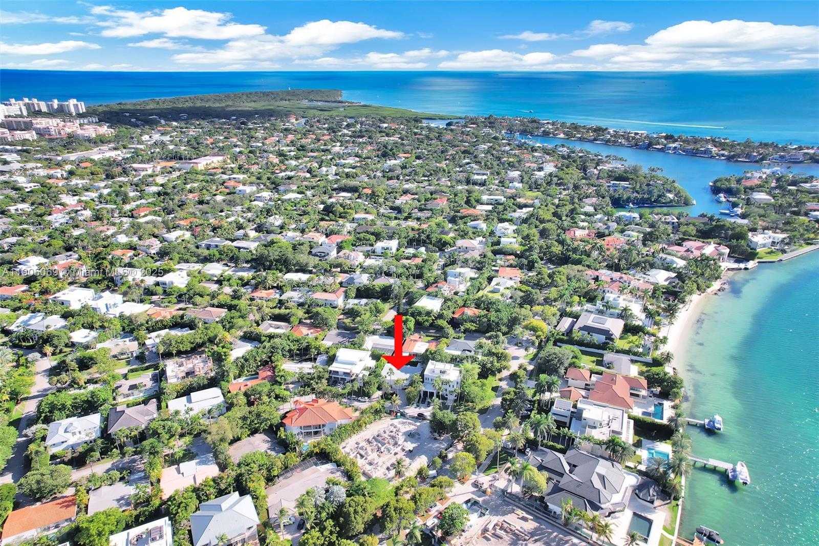 Small Image of 397 HARBOR CT, Key Biscayne Number 41