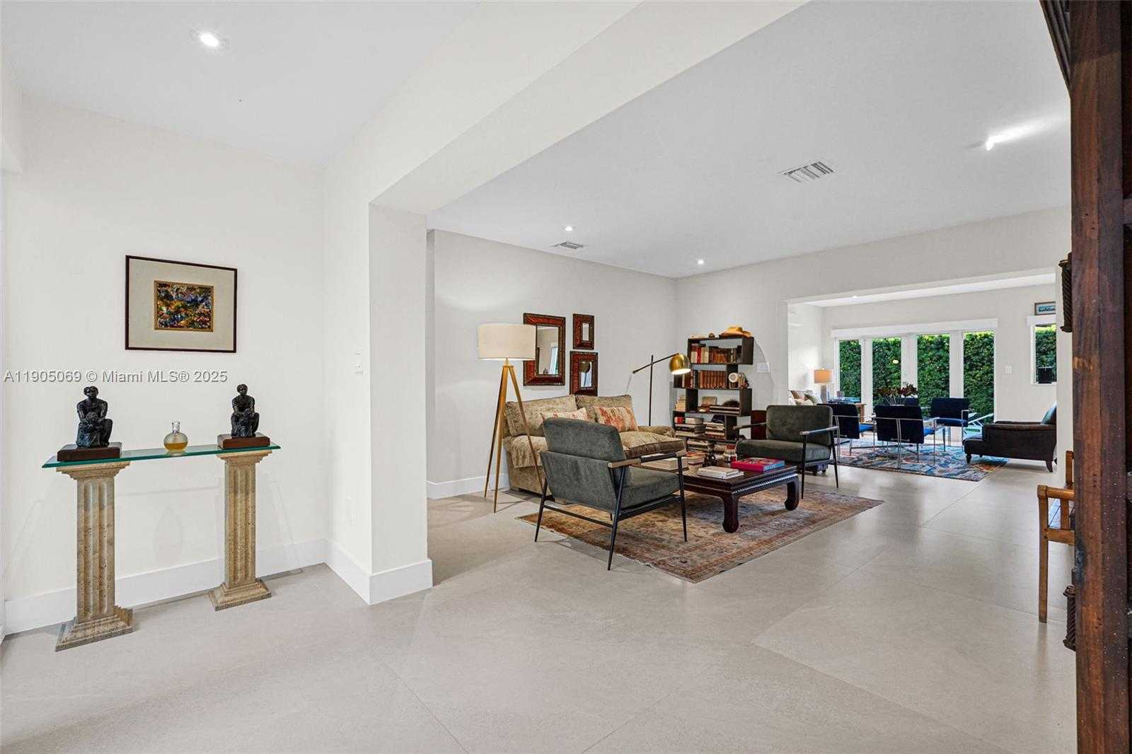 Small Image of 397 HARBOR CT, Key Biscayne Number 9