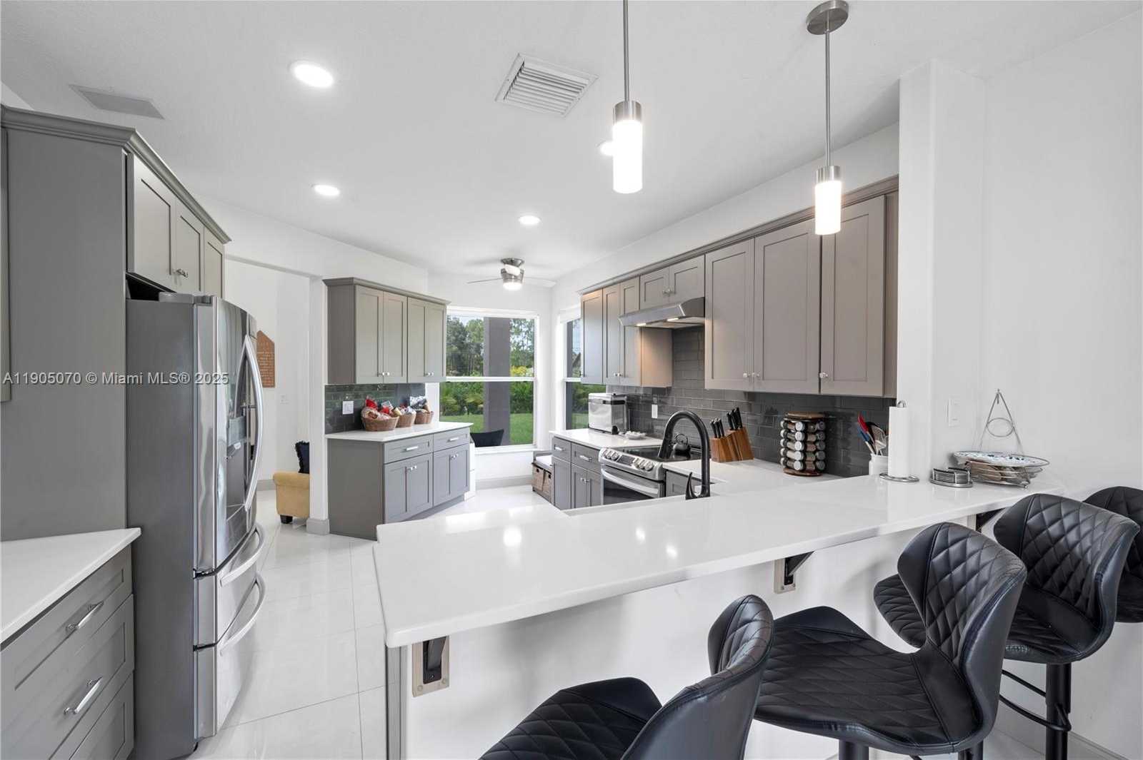 Small Image of 17125 NORTH 35TH PL N, Loxahatchee Number 12