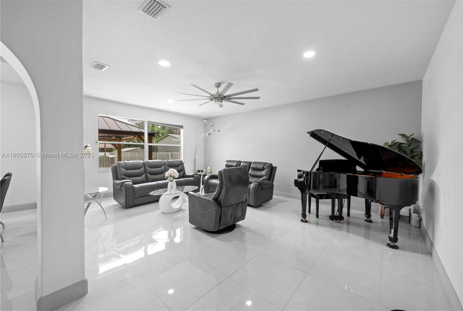 Small Image of 17125 NORTH 35TH PL N, Loxahatchee Number 6