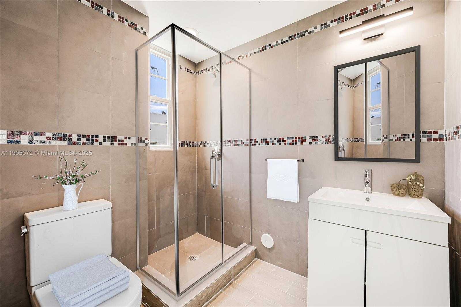 Small Image of 1519 PENNSYLVANIA AVE #9, Miami Beach Number 11