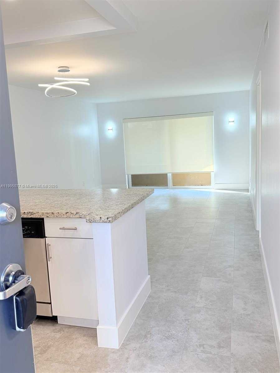 Small Image of 7840 CAMINO REAL #P-312, Miami Number 3