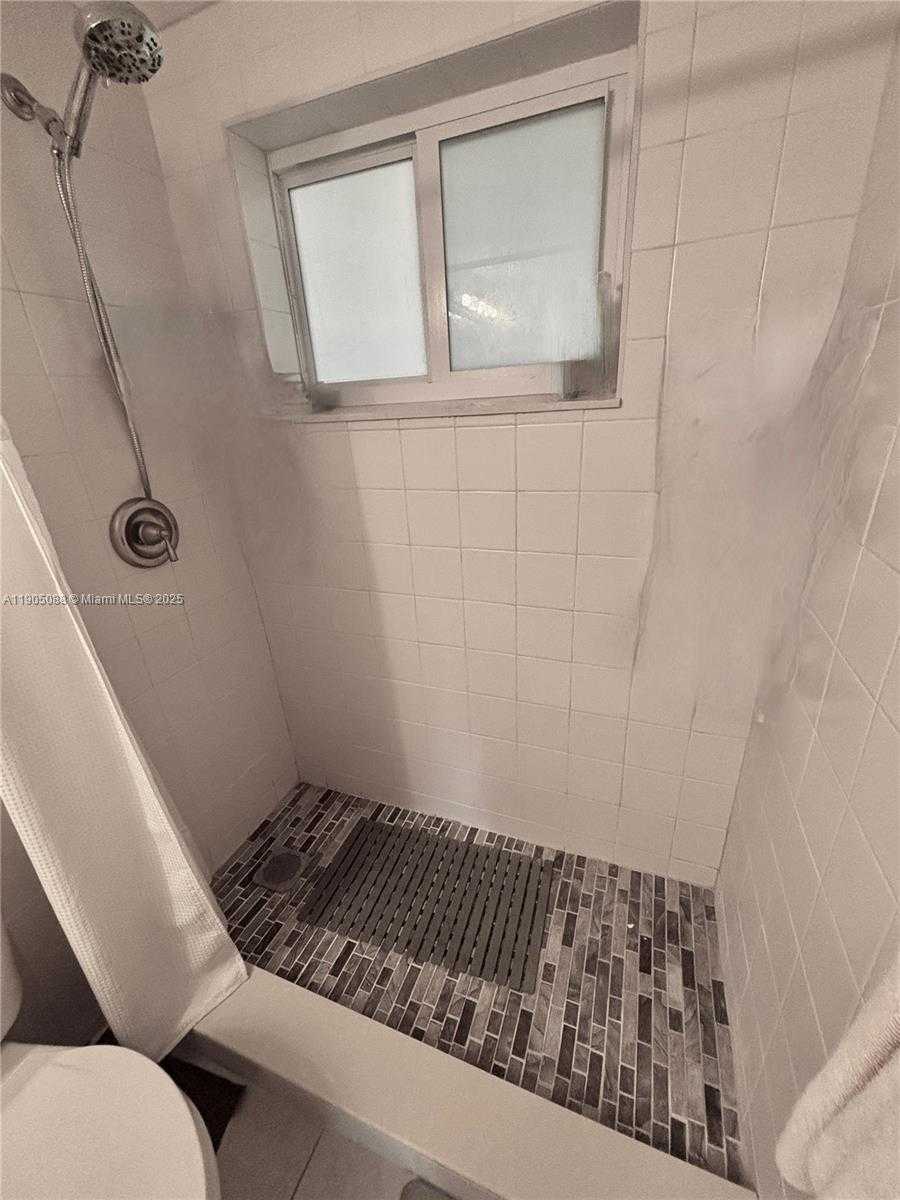 Small Image of 7825 CAMINO REAL #J-206, Miami Number 17