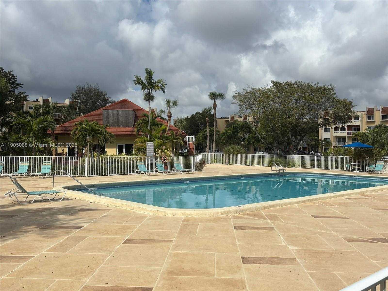 Small Image of 7825 CAMINO REAL #J-206, Miami Number 24