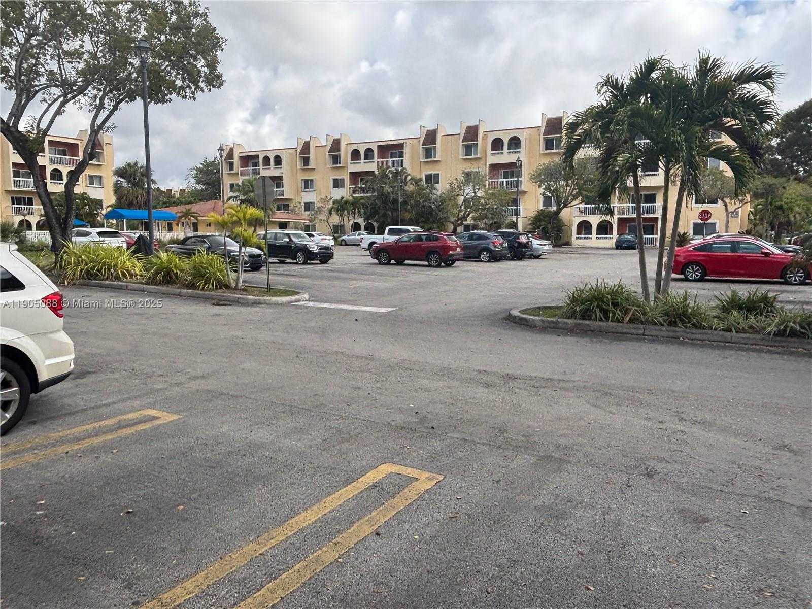 Small Image of 7825 CAMINO REAL #J-206, Miami Number 30