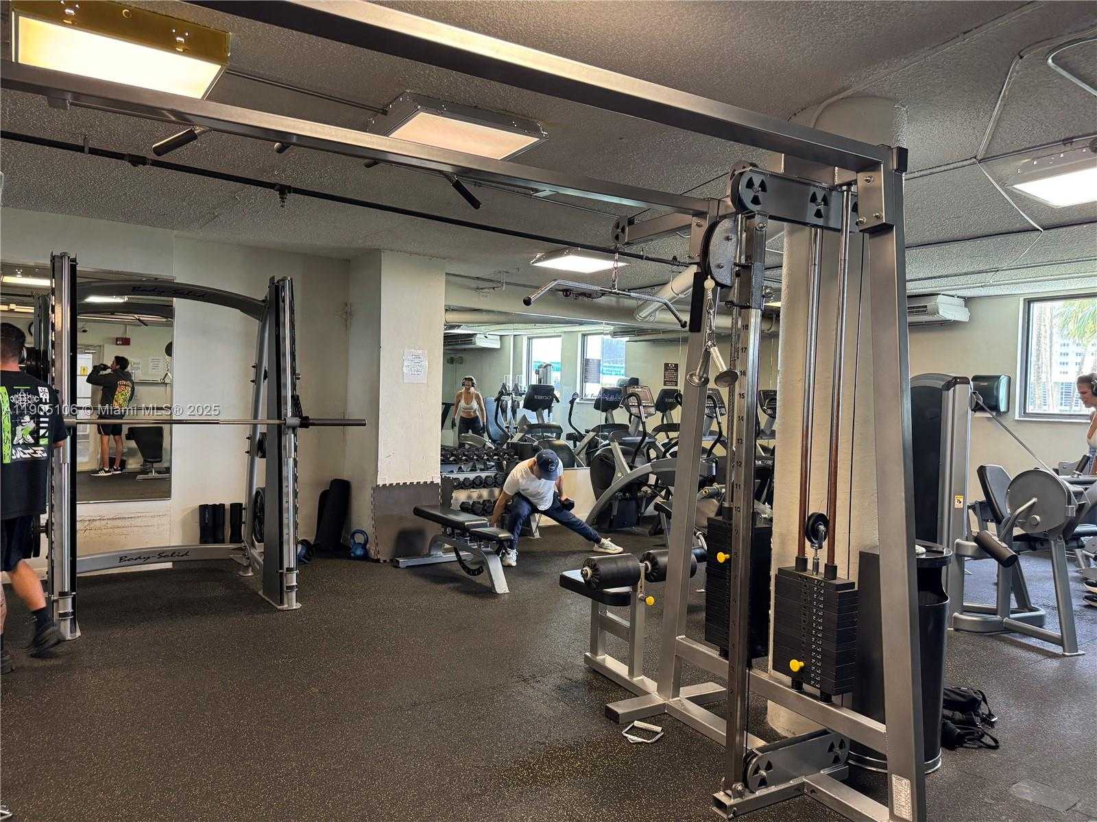 Small Image of 825 BRICKELL BAY DR #1549, Miami Number 20