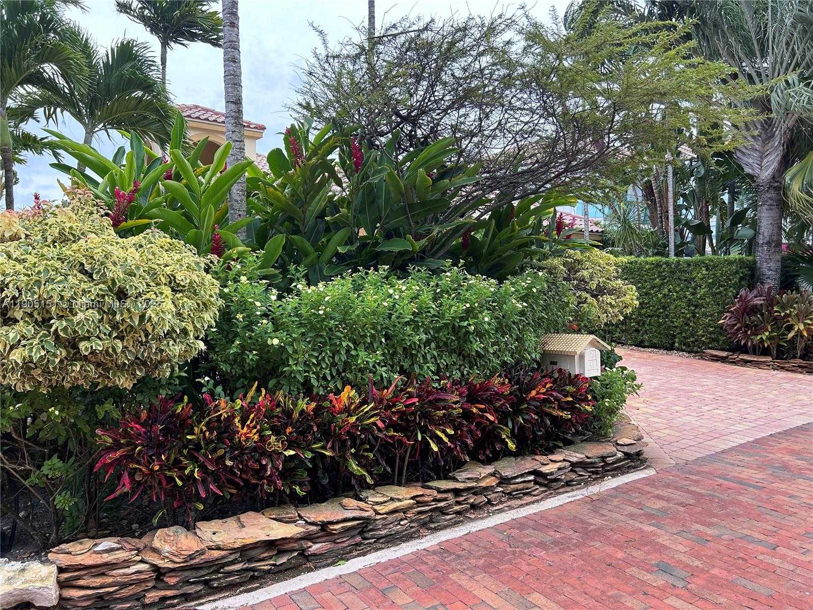 Small Image of Delray Beach Number 41