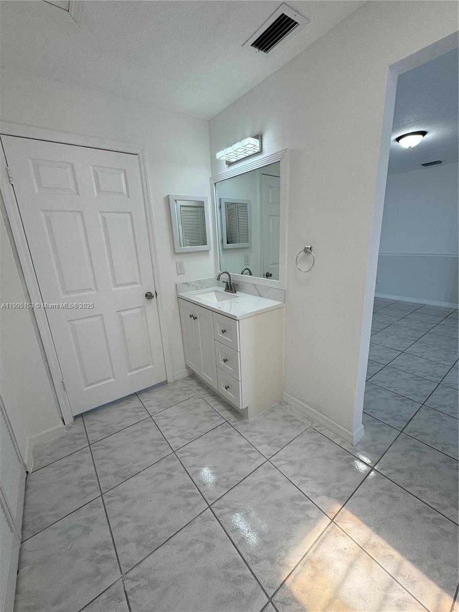 Small Image of 11434 SOUTH WEST 185TH ST, Miami Number 11