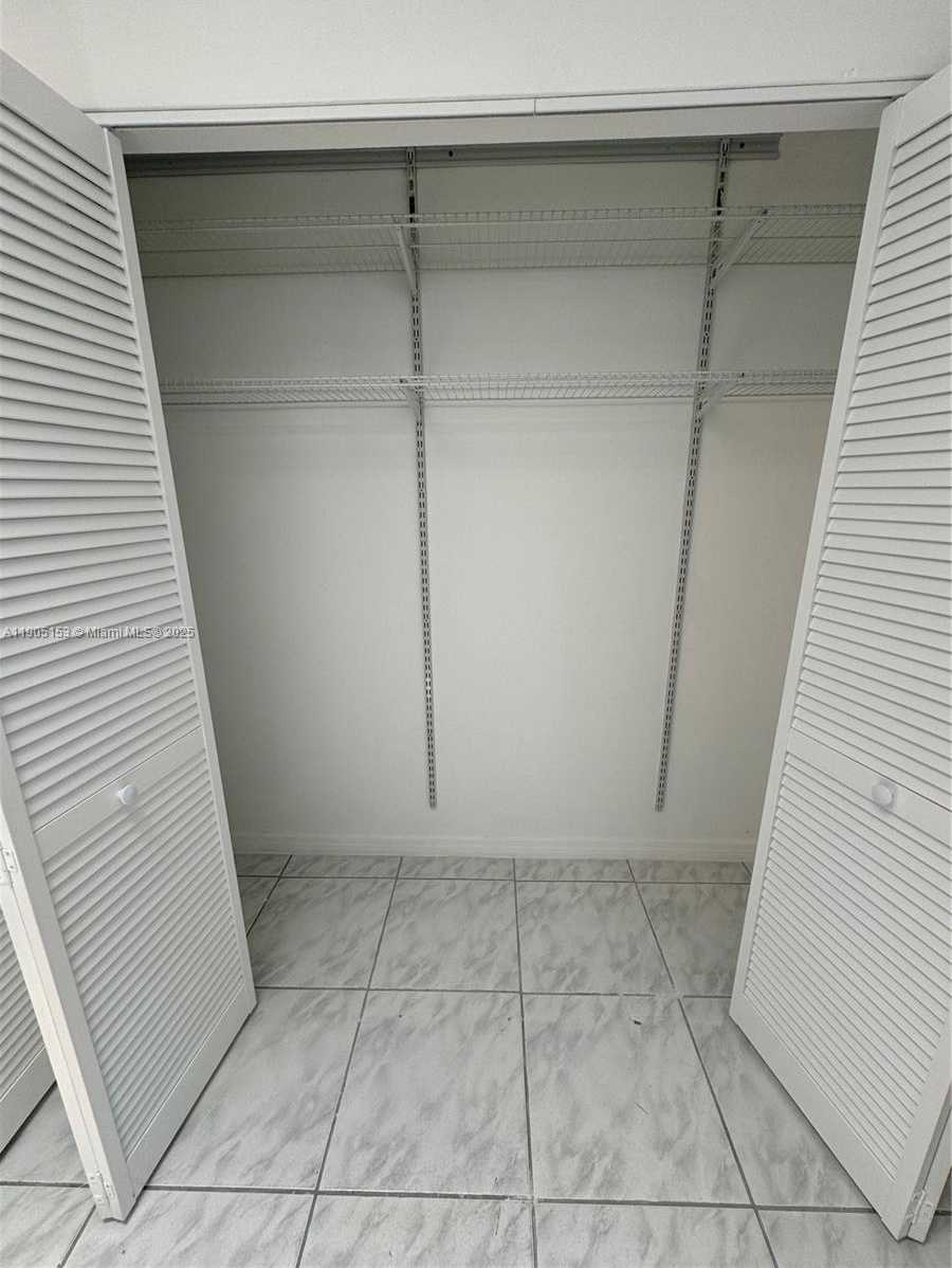 Small Image of 11434 SOUTH WEST 185TH ST, Miami Number 14