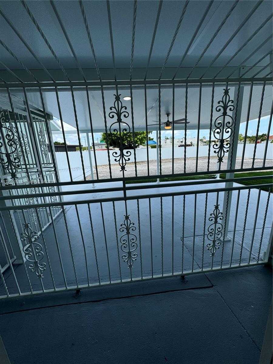 Small Image of 11434 SOUTH WEST 185TH ST, Miami Number 18