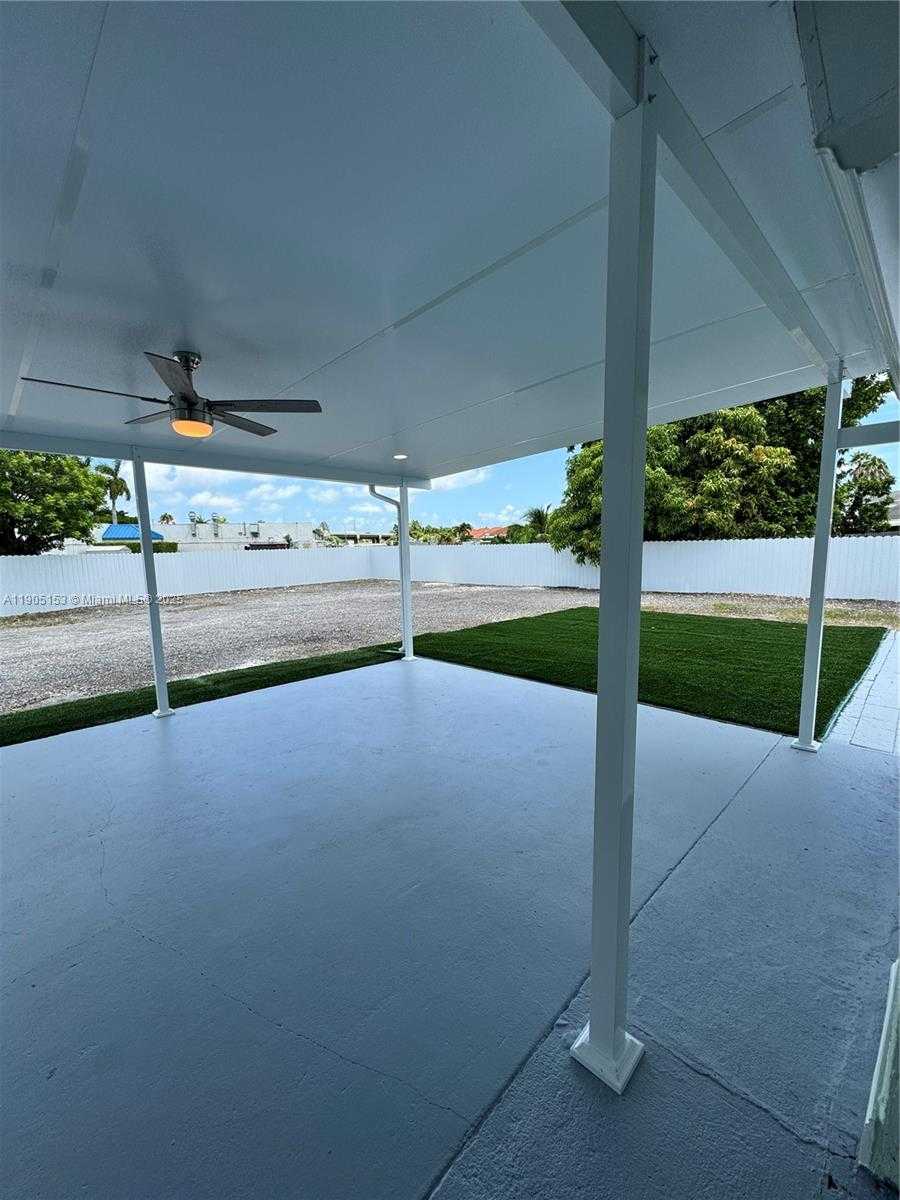 Small Image of 11434 SOUTH WEST 185TH ST, Miami Number 28