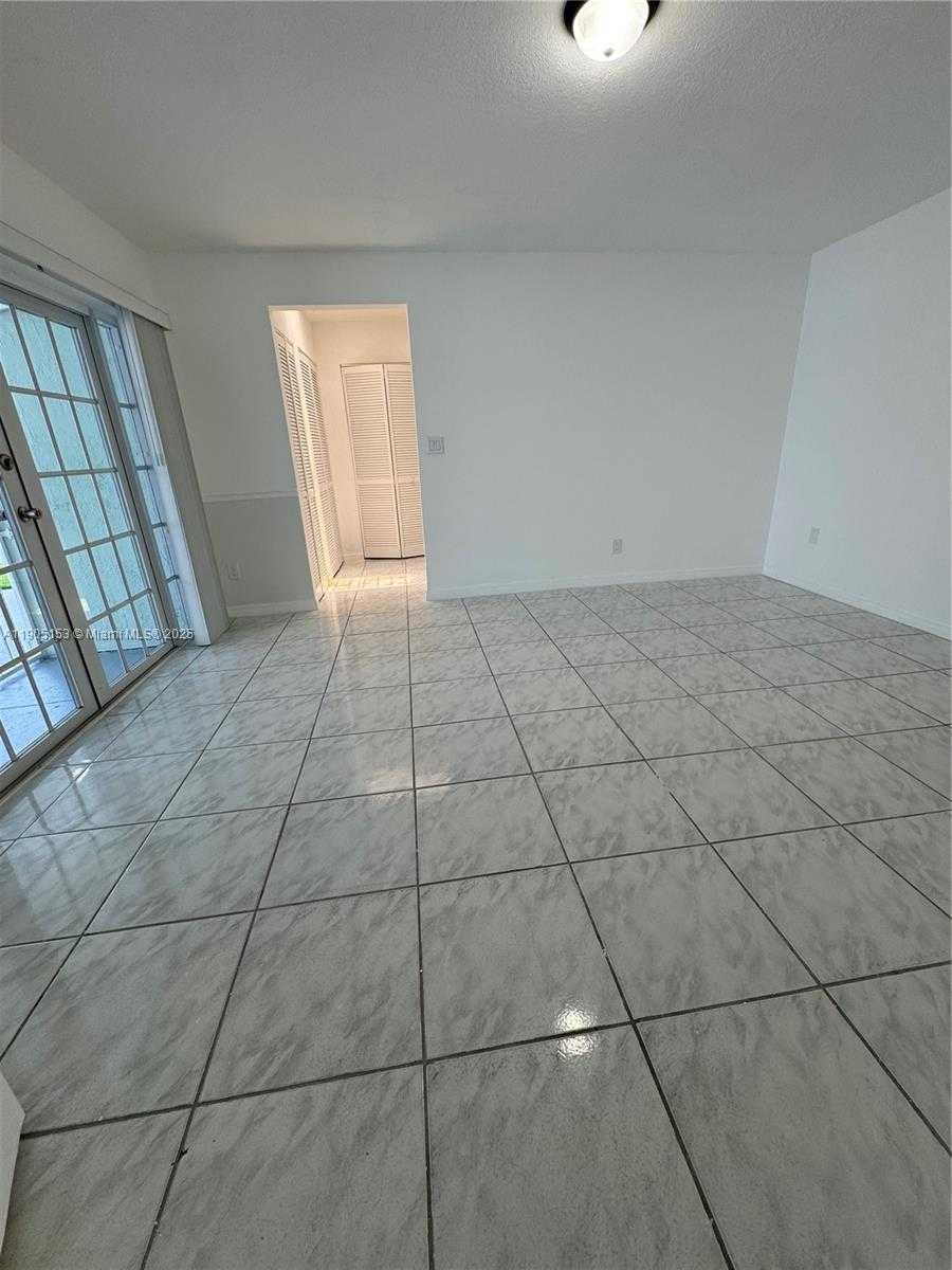 Small Image of 11434 SOUTH WEST 185TH ST, Miami Number 8