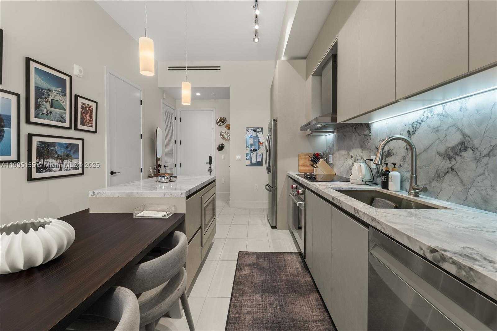 Small Image of 1030 15TH ST #217, Miami Beach Number 4