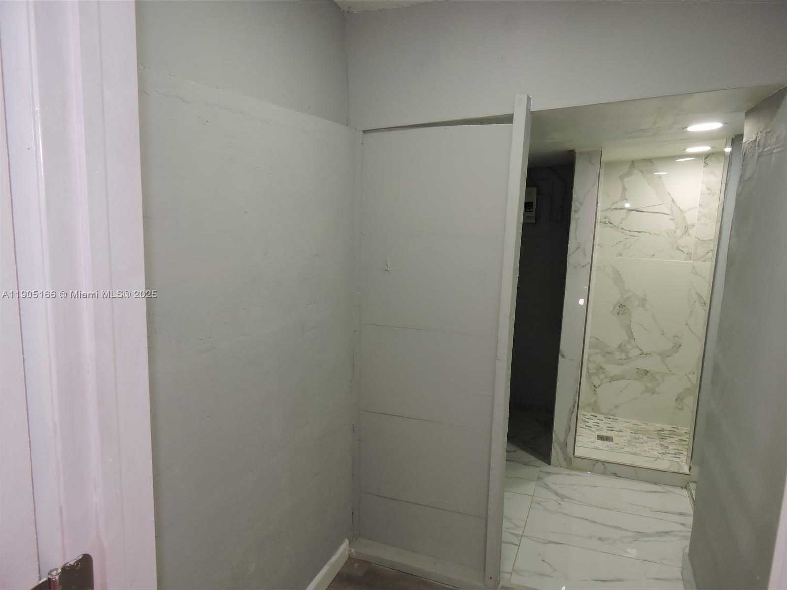 Small Image of 681 NORTH EAST 3RD PL #5, Hialeah Number 11