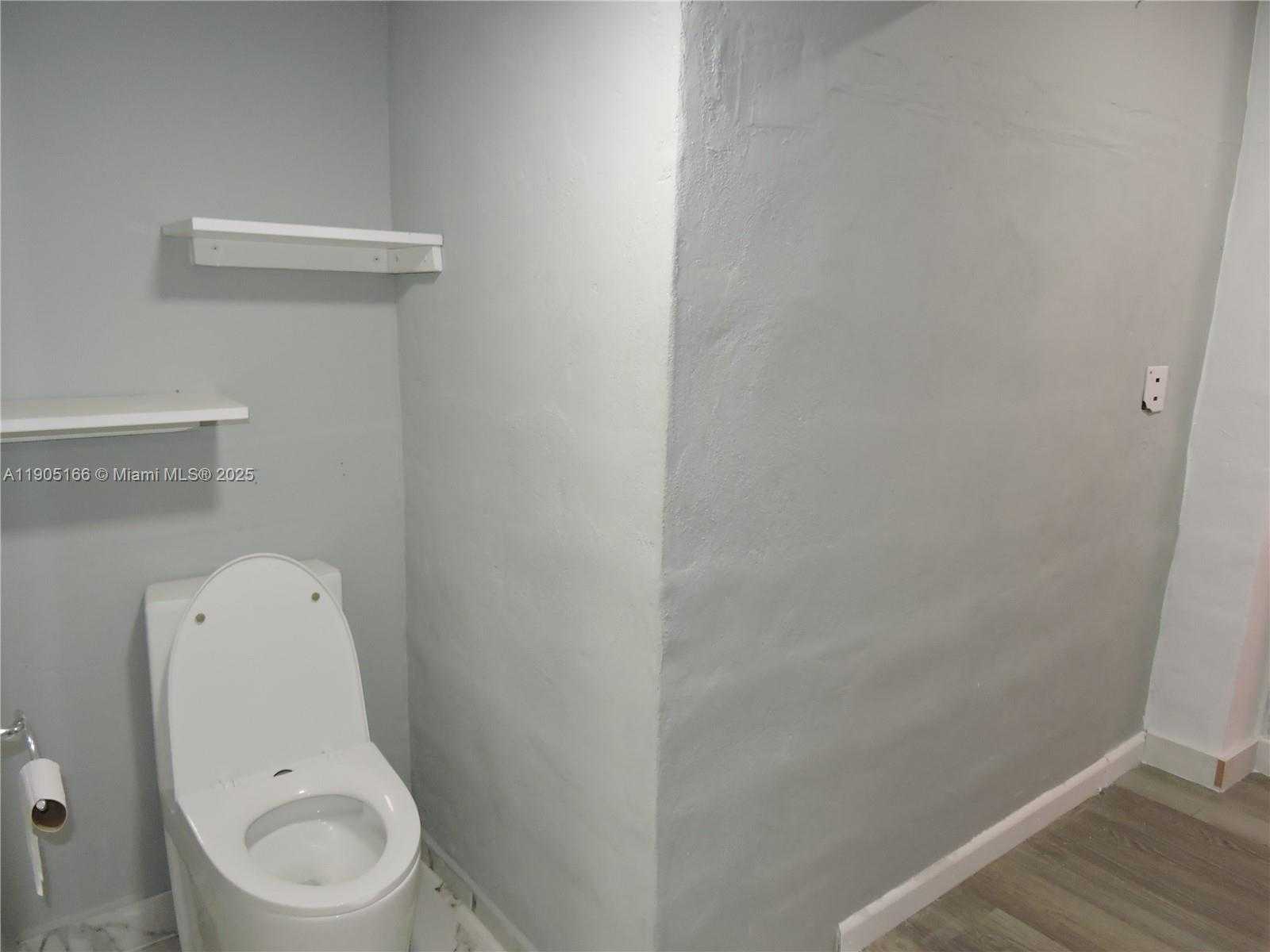 Small Image of 681 NORTH EAST 3RD PL #5, Hialeah Number 15