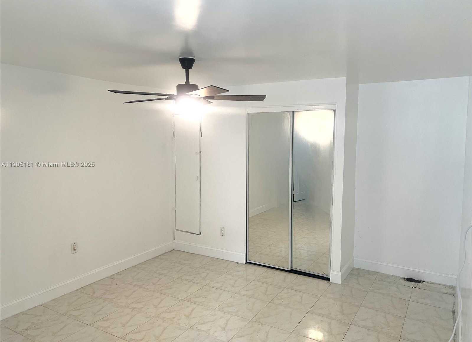 Small Image of 2127 CLEVELAND ST #REAR, Hollywood Number 11