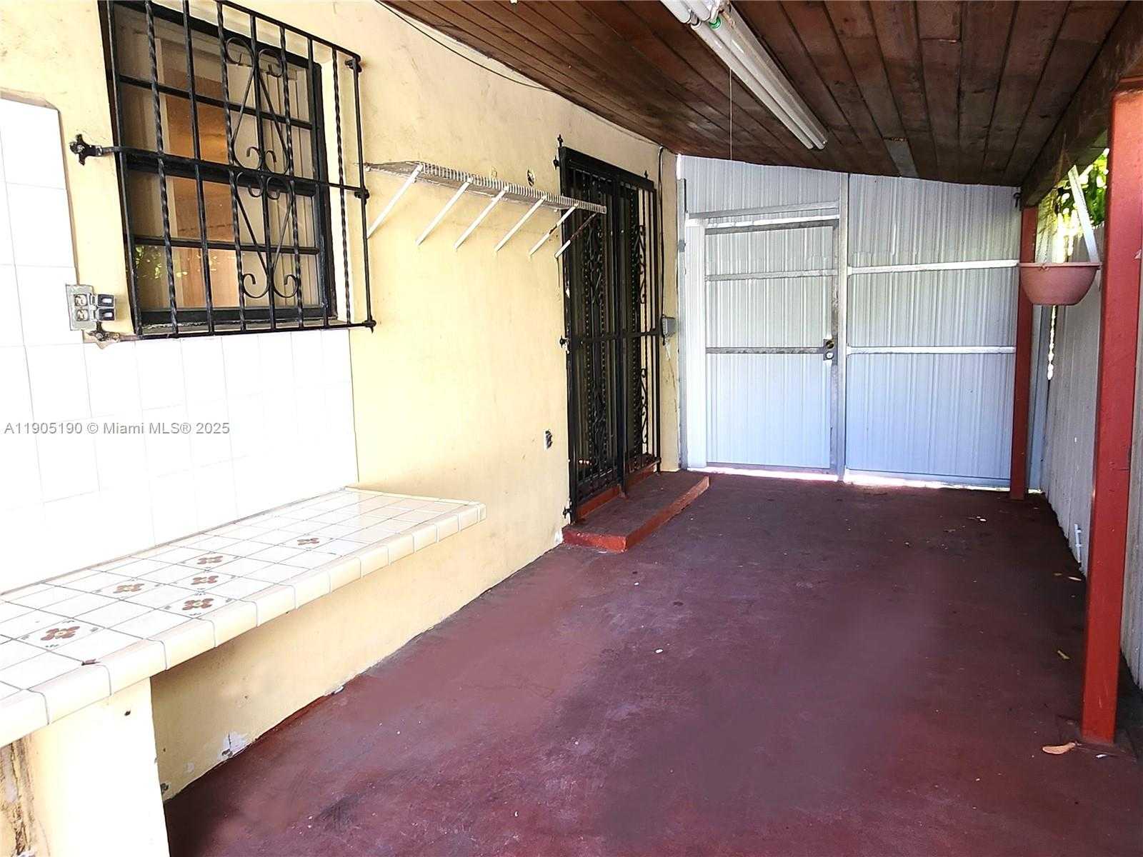 Small Image of 2231 SOUTH WEST 14TH ST #2231, Miami Number 12