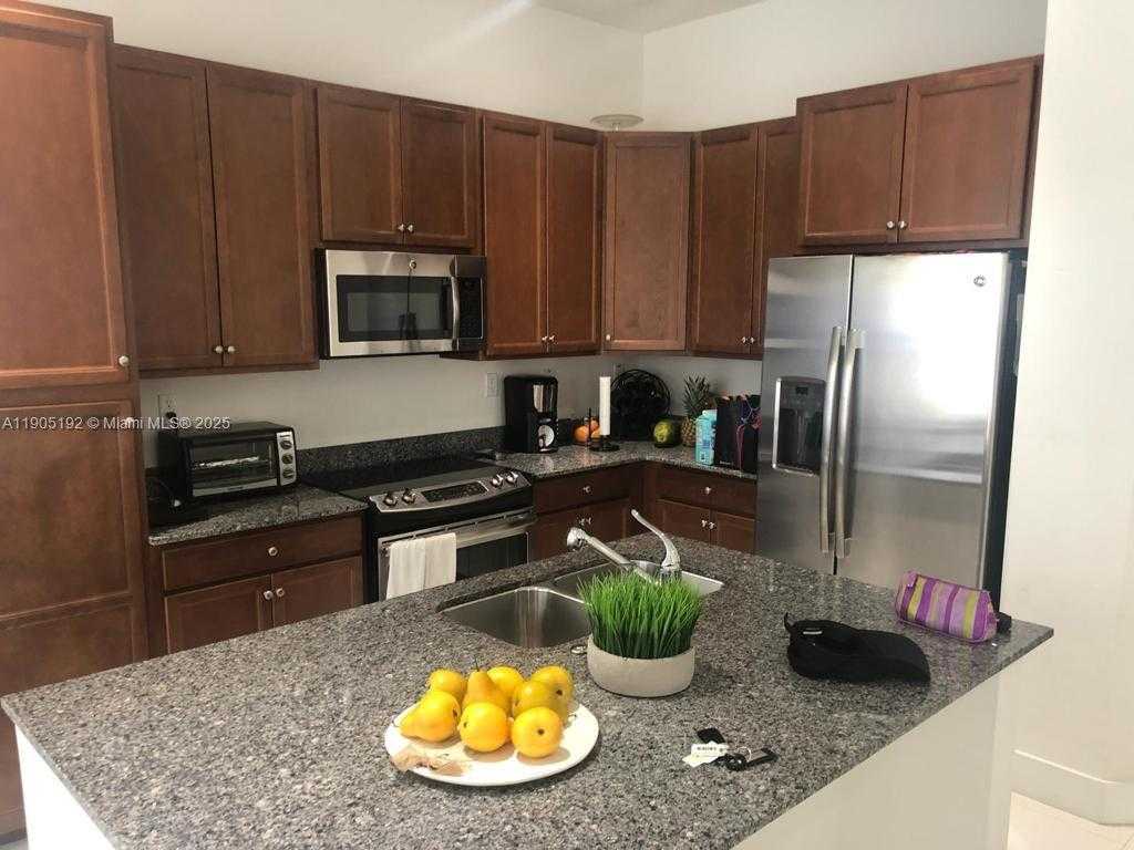 Small Image of 9824 WEST 34TH CT #9824, Hialeah Number 4