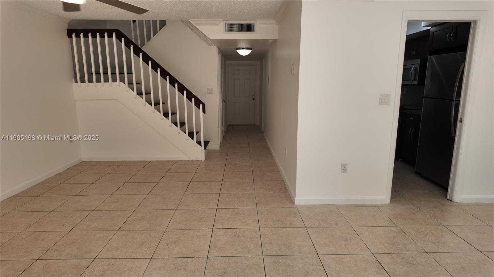 Small Image of 3326 FARRAGUT ST #6F, Hollywood Number 16