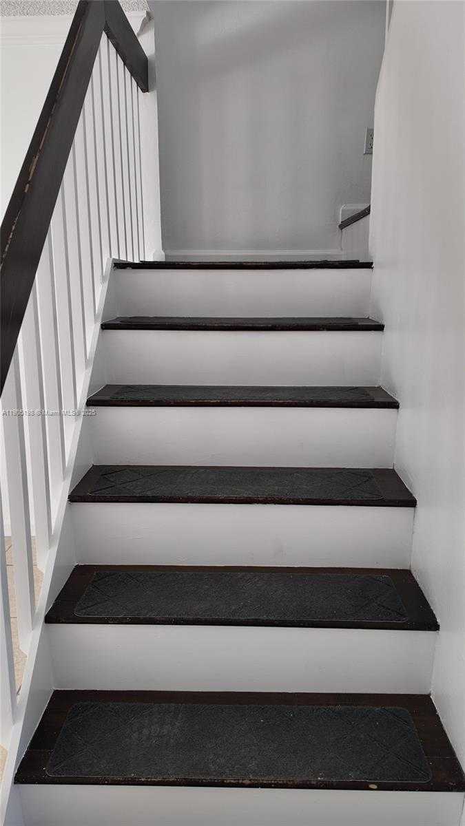 Small Image of 3326 FARRAGUT ST #6F, Hollywood Number 21