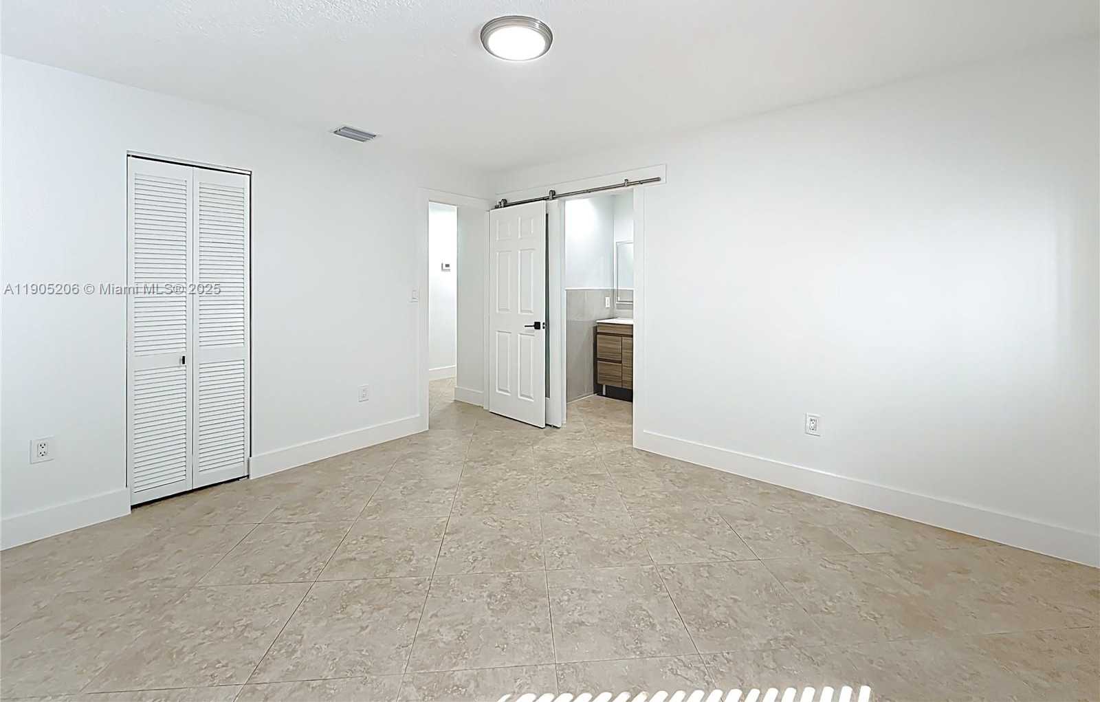 Small Image of 5874 NORTH WEST 199TH ST, Hialeah Number 24