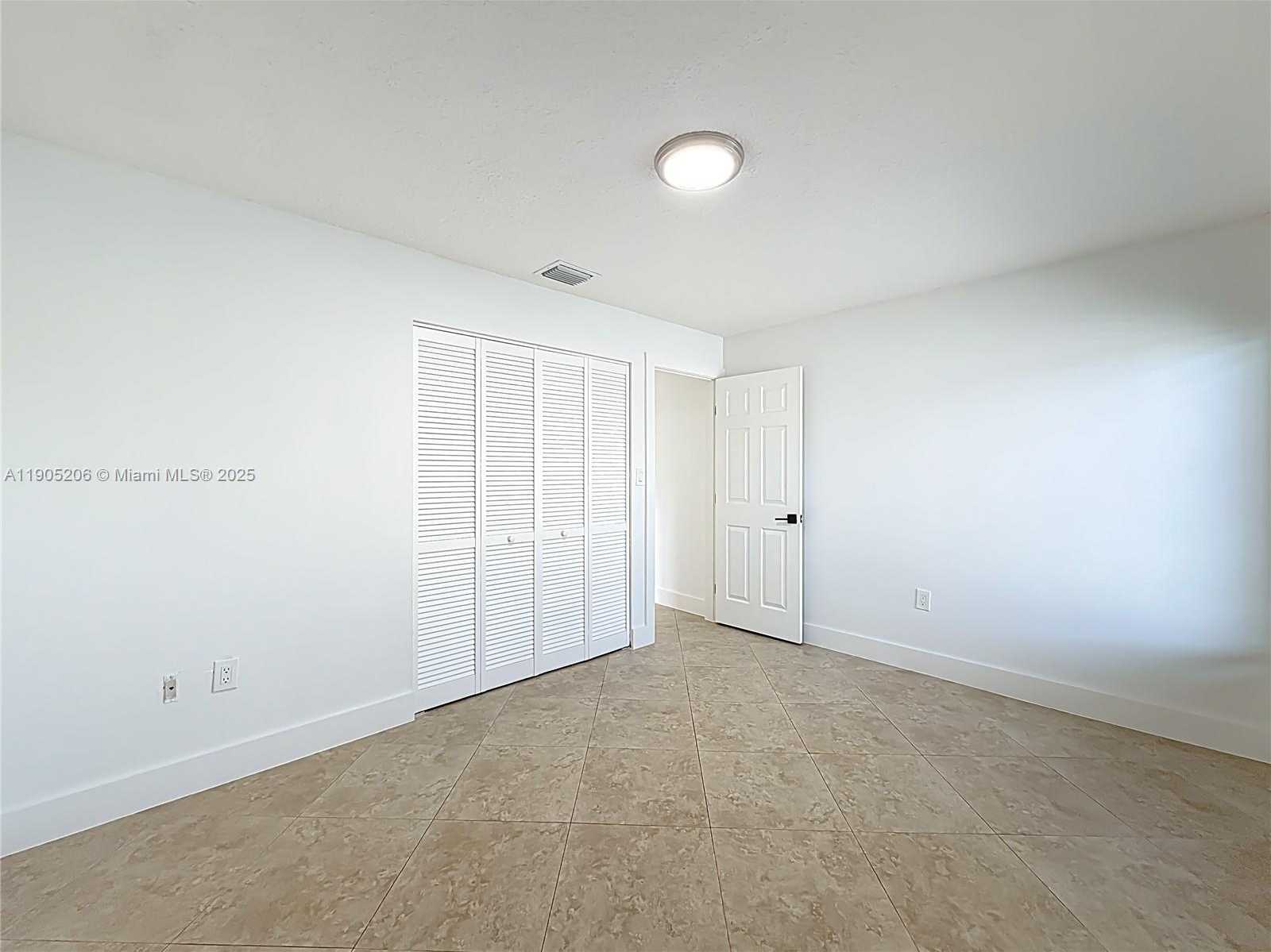 Small Image of 5874 NORTH WEST 199TH ST, Hialeah Number 30