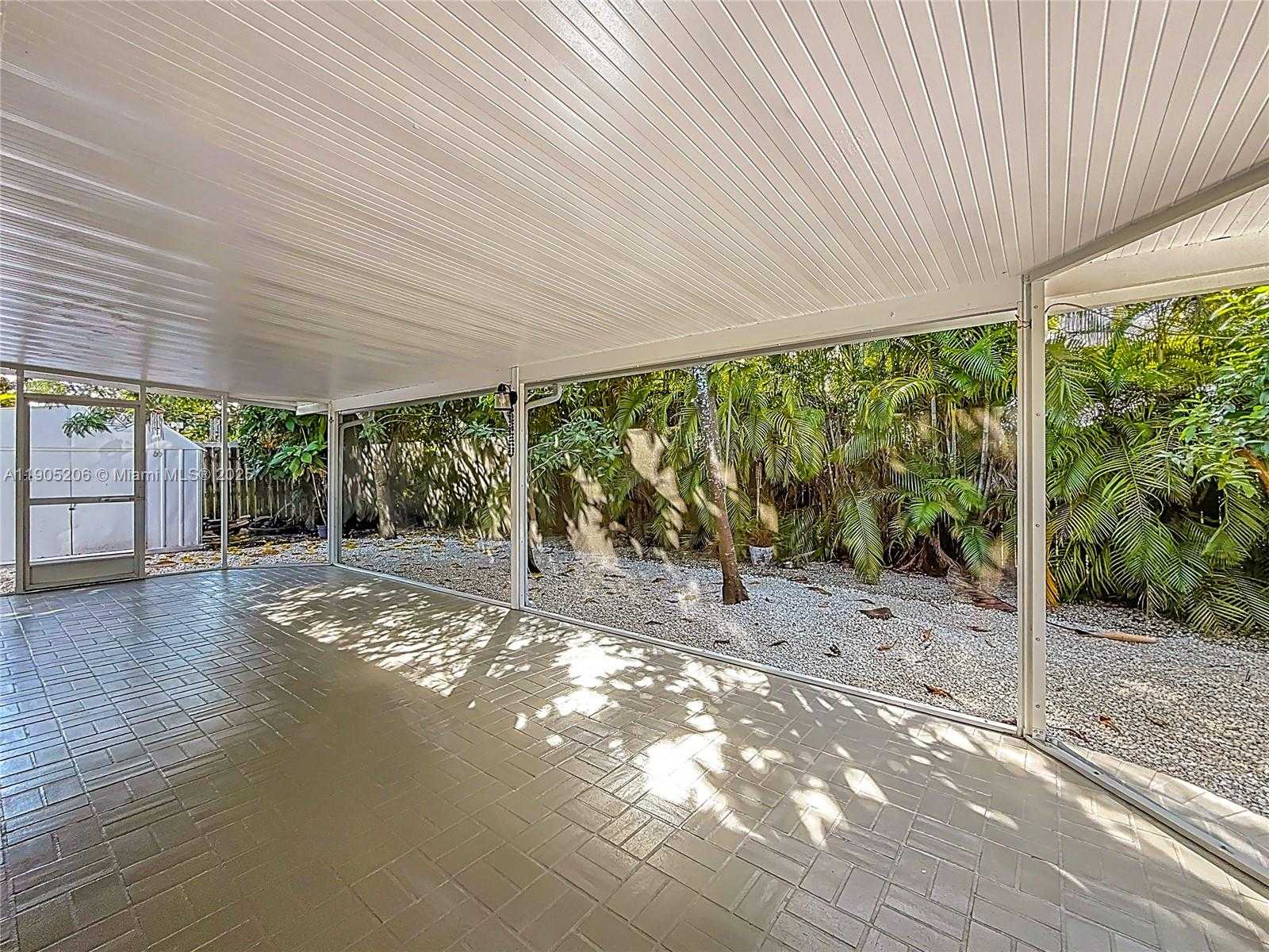 Small Image of 5874 NORTH WEST 199TH ST, Hialeah Number 38