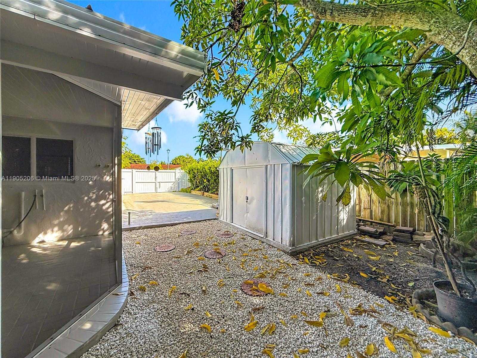 Small Image of 5874 NORTH WEST 199TH ST, Hialeah Number 41