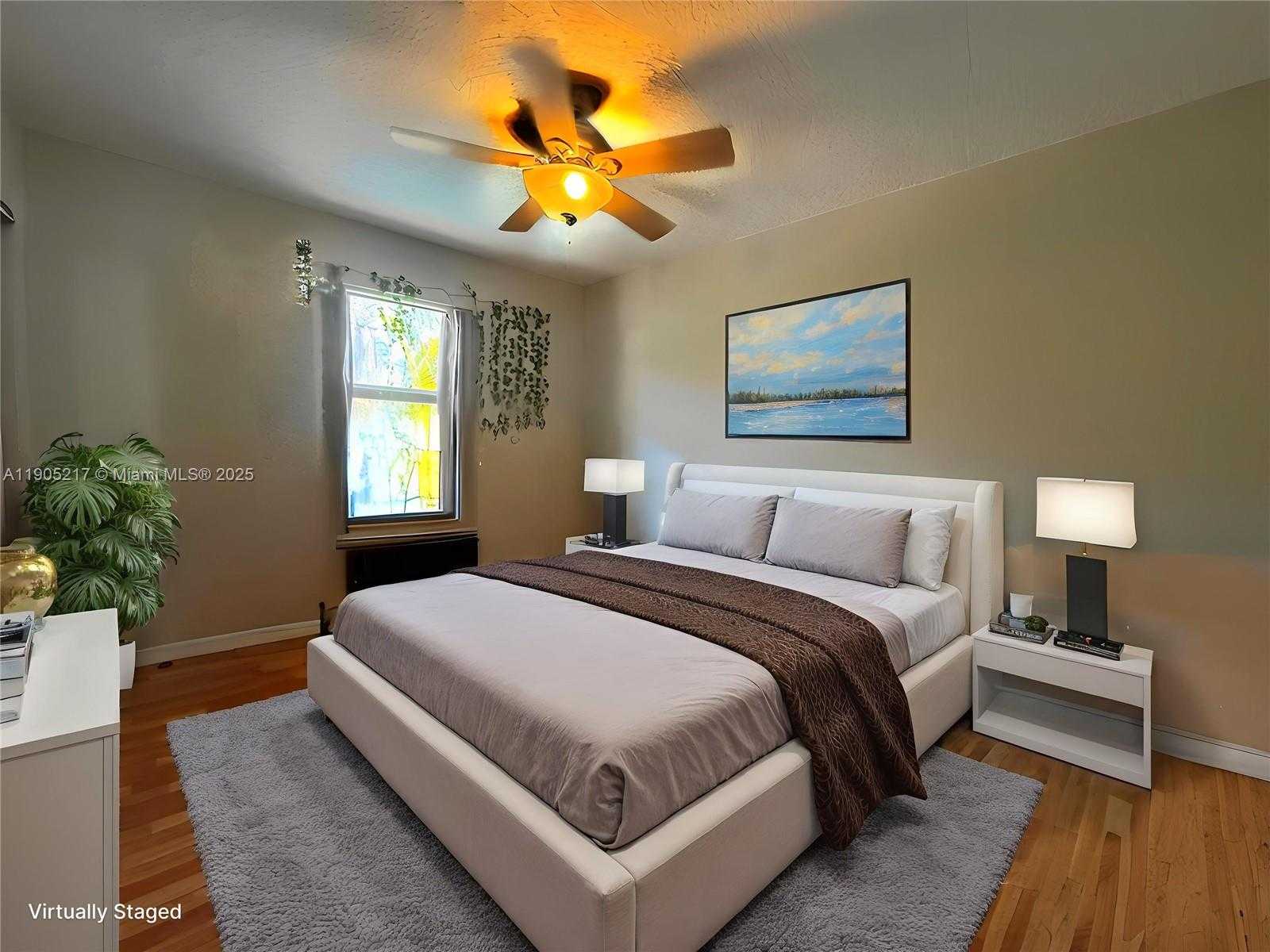 Small Image of 15916 EAST WIND CIR #1, Sunrise Number 8