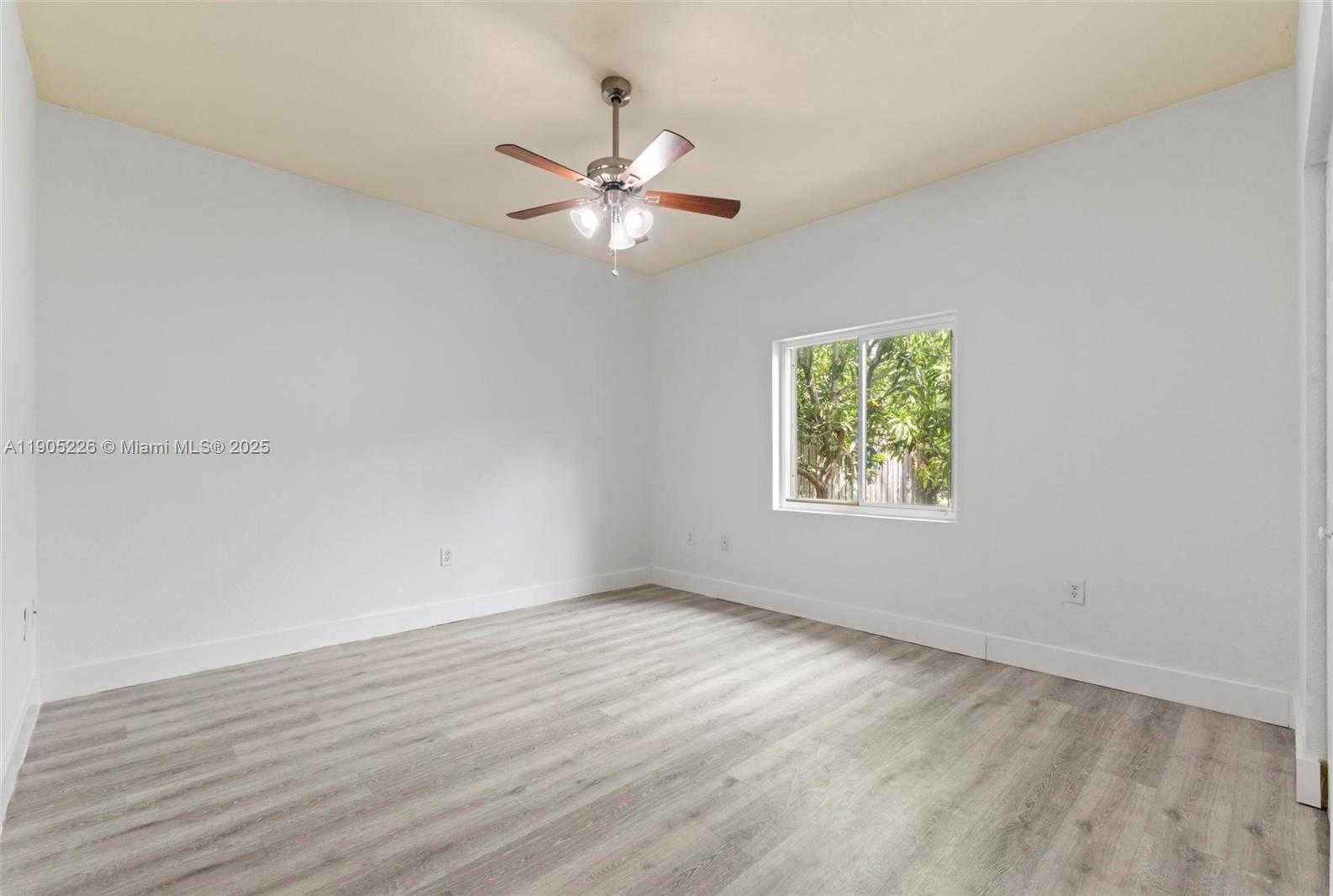 Small Image of 13383 SOUTH WEST 268TH TER #13383, Homestead Number 31