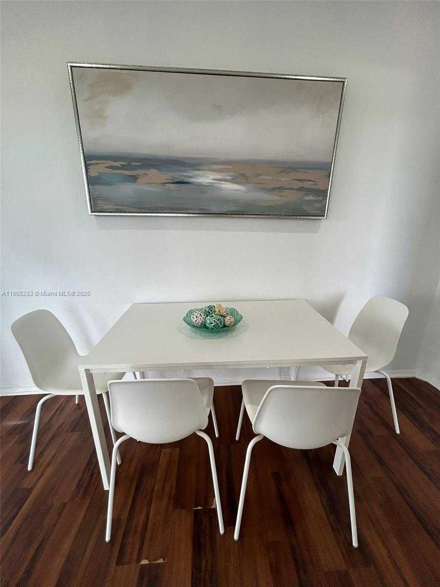 Small Image of 444 PONCE DE LEON BLVD #9, Coral Gables Number 10